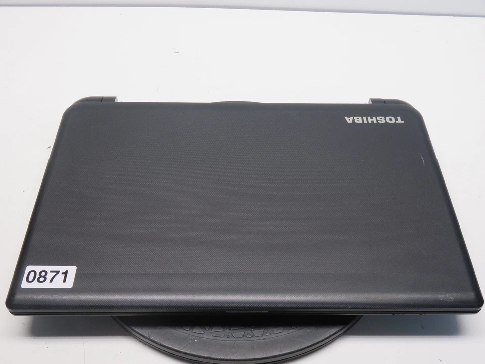 Toshiba Satellite C55D-B5308 AMD E1-2100 APU 1,00 GHz 4 GB SIN DISCO DURO sin batería Foto 3 de 4