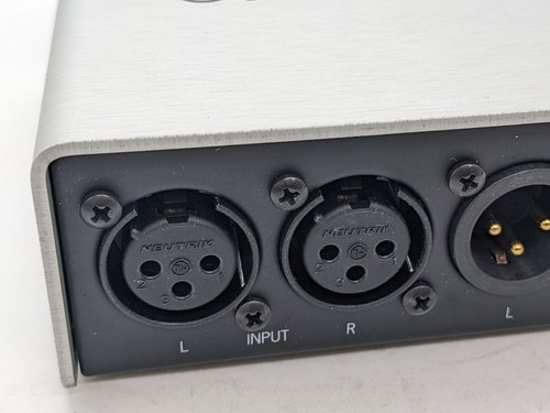 NO MIC IK Multimedia ARC Studio standalone advanced room correction system unit - Picture 10 of 15