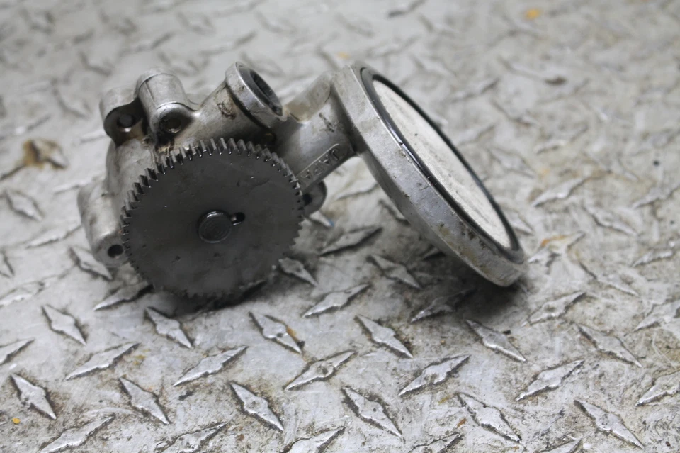 1986 Kawasaki Eliminator 600 ZL600A ENGINE MOTOR OIL PUMP Foto 4 de 4