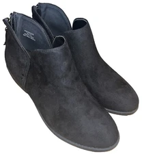 Ninetin Gel Black Suede Boot With Zipper In Back Women Size 7 1/2