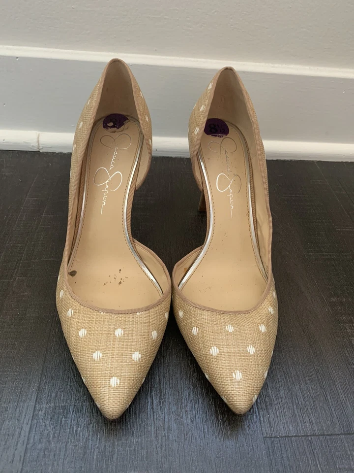 Jessica Simpson Tacones de salón blancos neutros a lunares talla 8,5 Foto 2 de 4