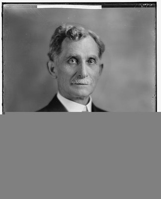 Photo:Honorable S.L. Rogers Portrait Headshot