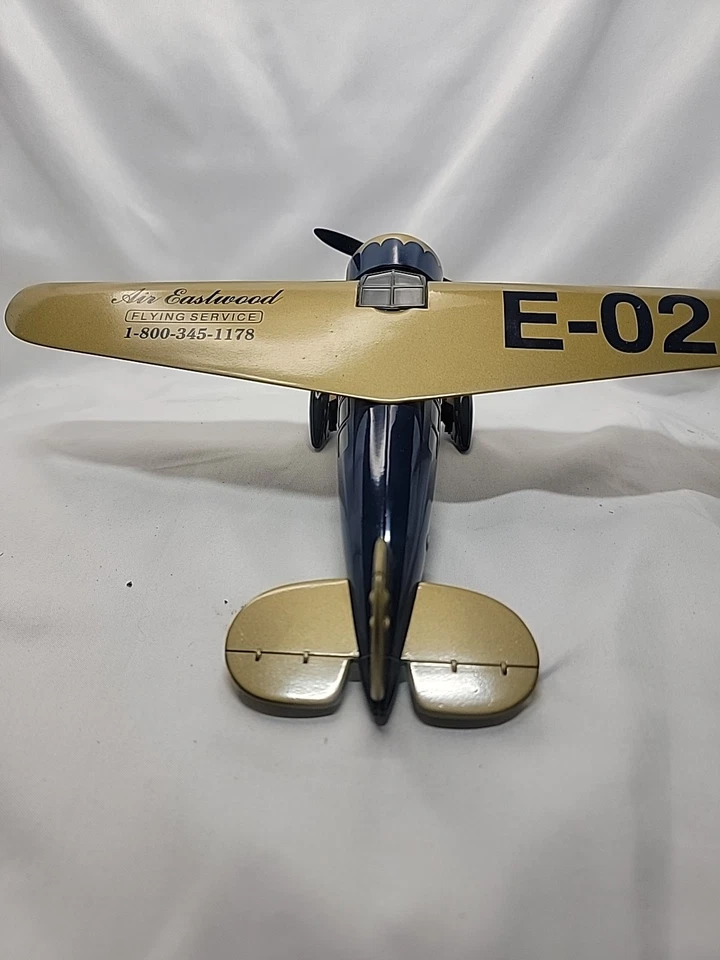 1992 SPEC CAST AIR EASTWOOD FLYING SERVICE BANK 1932 LOCKHEED VEGA MODEL 5C E-02 - Image 4 of 4