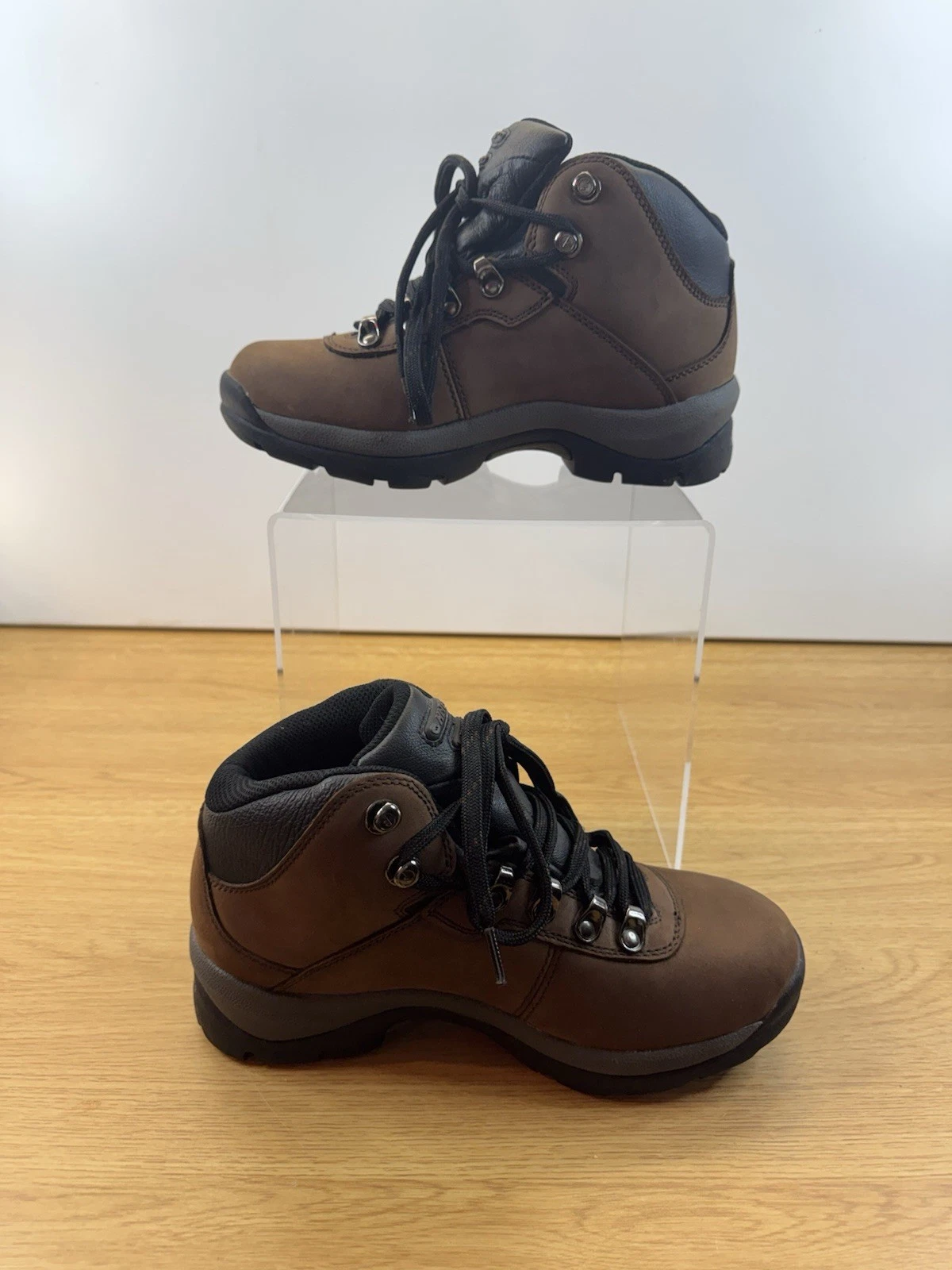 Hi-Tec Altitude IV Waterproof Hiking Boots Size 6.5