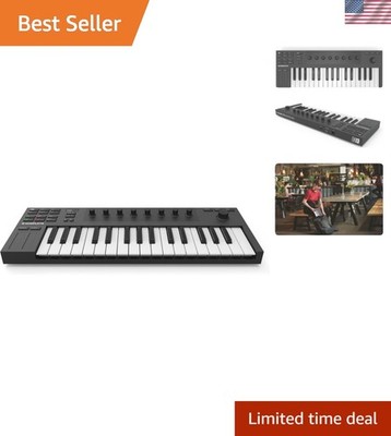 Komplete Kontrol M32 Keyboard Controller - 32 Compact Keys for Music Production