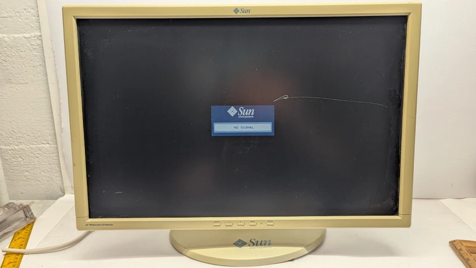 RARE SUN MICROSYSTEM WBZF 22" VGA DVI Wides LCD Monitor WORKS - Image 2 of 4