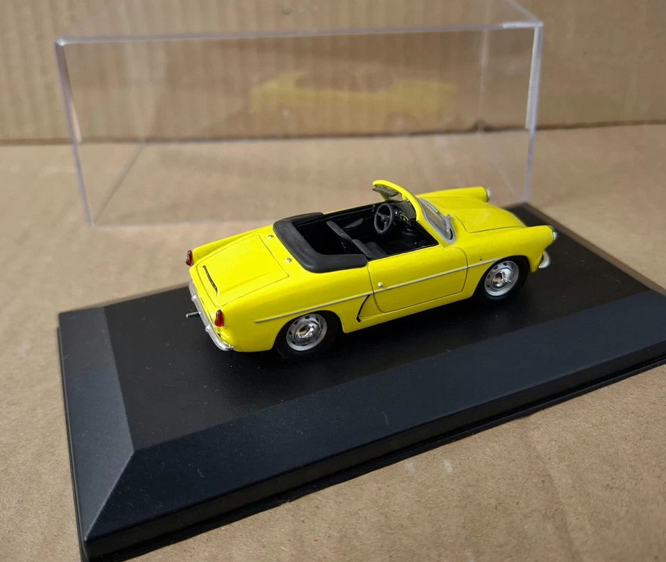 Alpine A106 Cabrio 1958 1/43 Eligor caja vitrina - Imagen 2 de 3