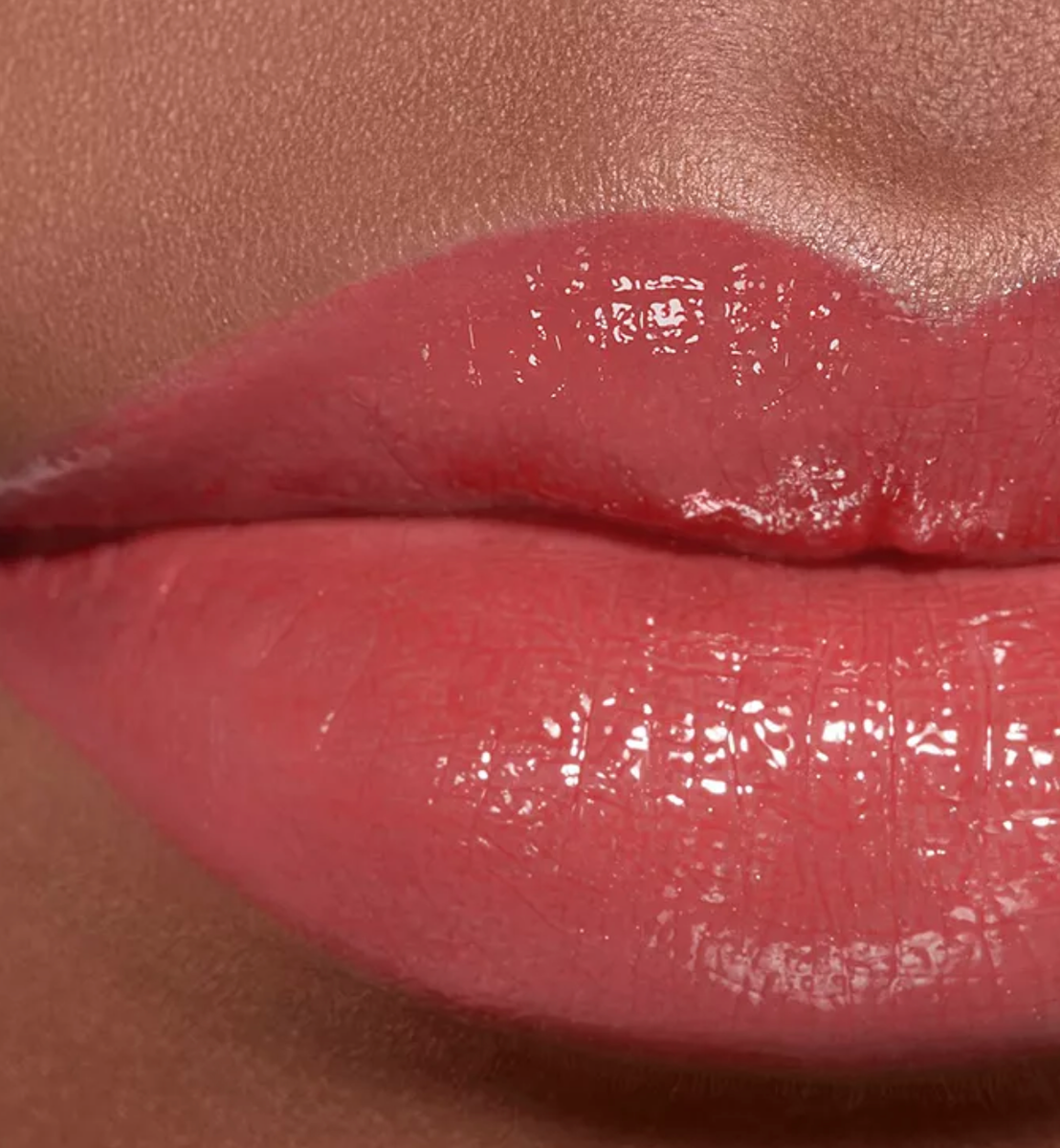 CHANEL Rouge Coco Flash Hydrating Vibrant Shine Lip Colour #825