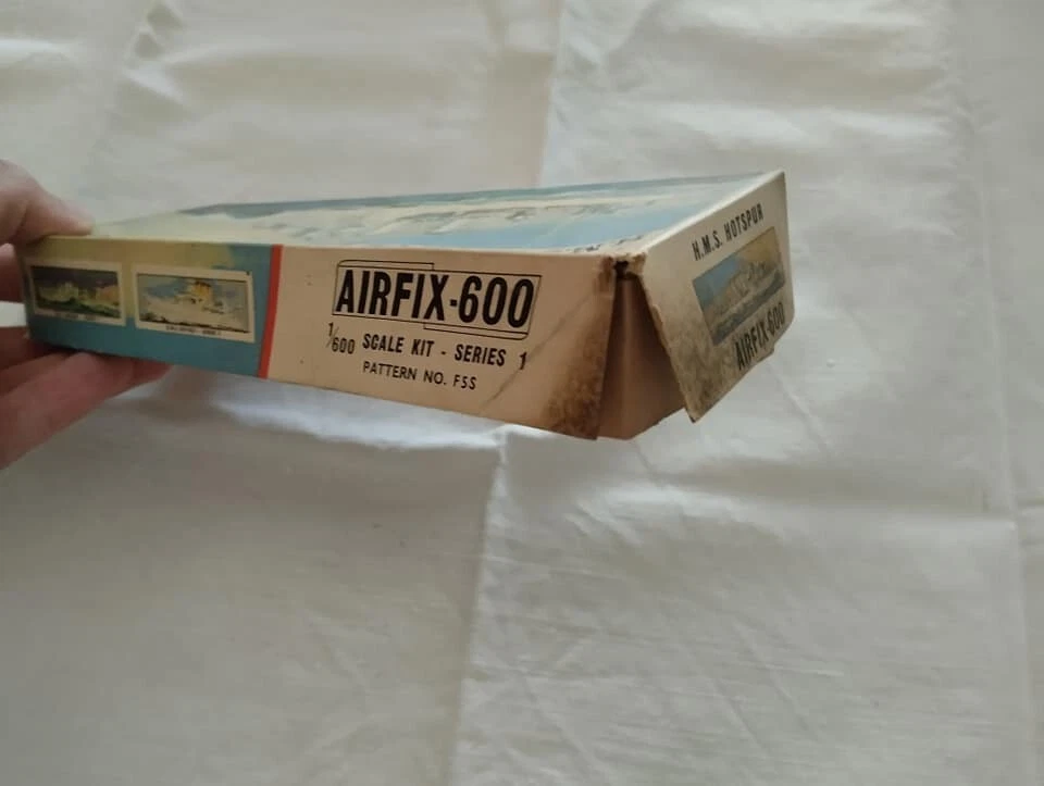 Modellino KIT 1:600 Nave H.M.S. Hotspur Airfix Series I # - Immagine 4 di 4