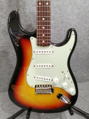 Fender Custom Shop 1960s Stratocaster NOS Vintage 3 Tone Sunburst