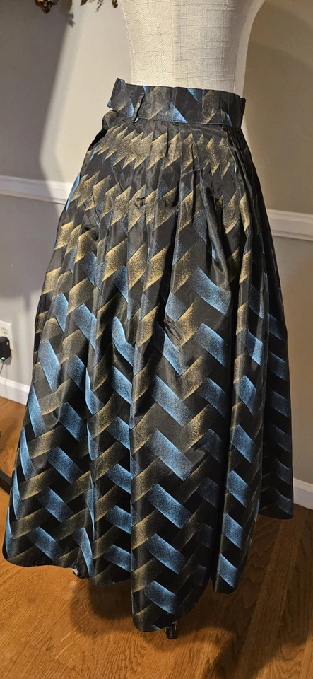 Vintage 1950s Pleated Geometric Skirt - Image 3 of 4
