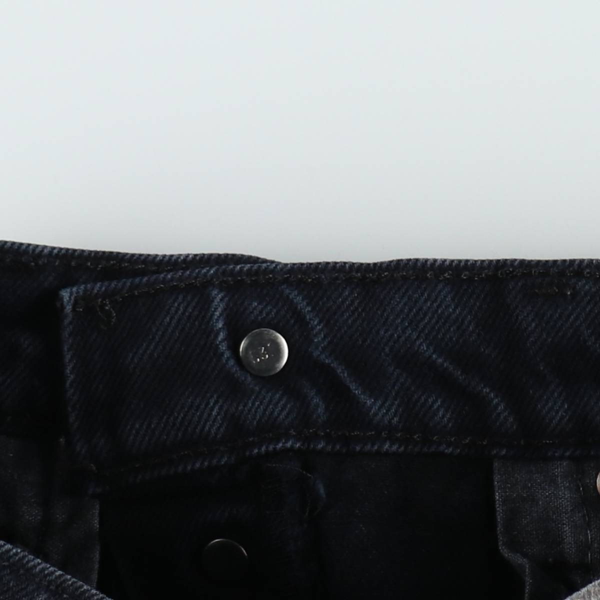 Vintage 90'S Levi's Silver Tab GUYS FIT Black Denim Tapered Jeans Made in US... image 6