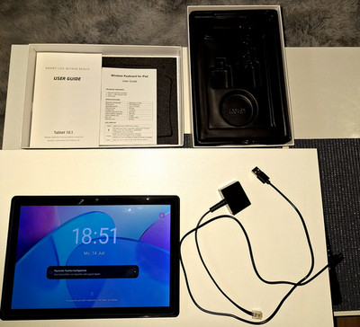 Tablet MB 1001 / 10.1'' / 64GB schwarz unbenutzt mit Lederhülle u. Wireless-Tast