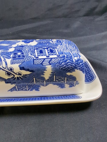 Churchill Blue Willow Butter Dish Staffordshire England Covered 2 Pc Blue White - Picture 3 of 11
