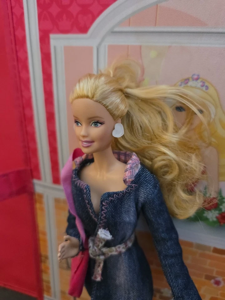 Muñeca Barbie Mattel modelo pelo rubio musa Foto 3 de 4