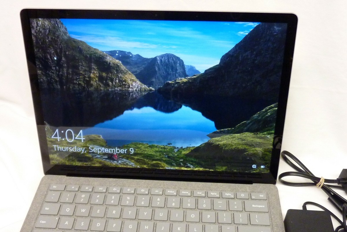 Microsoft Surface Laptop2 model:1769 ⑨ Microsoft Surface Laptop 2 review: if it ain't broke | The Verge