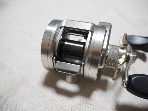 Daiwa RYOGA 2020H Baitcast Reel - Picture 4 of 6