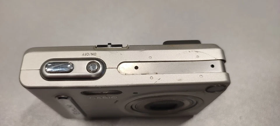 Obiettivo Zoom SMC Pentax Exilim 3.2 MP Argento Non Funzionante Per Parti - Bild 2 von 4