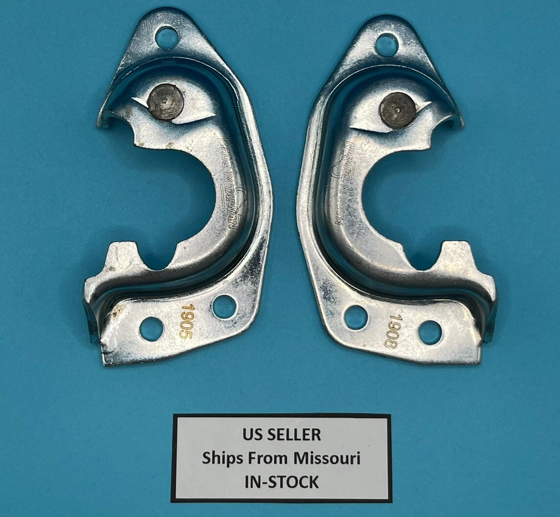 PAIR Door Latch Striker Plate for Datsun 240z 260z 280z Left Right