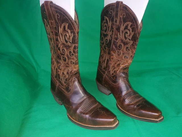 ariat stax studded wedge bootie