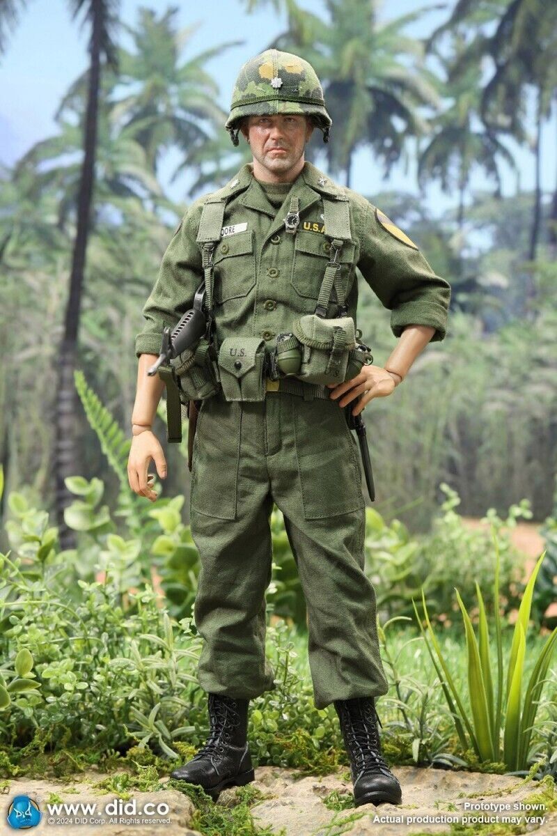 DID V80174 Vietnam War US Army 1st Cavalry Division Lt. Col. Moore