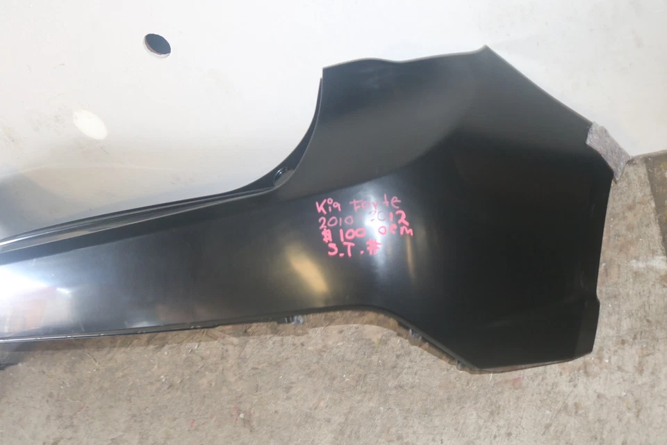 2010-2011-2012 KIA FORTE REAR BUMPER - Изображение 2 из 4