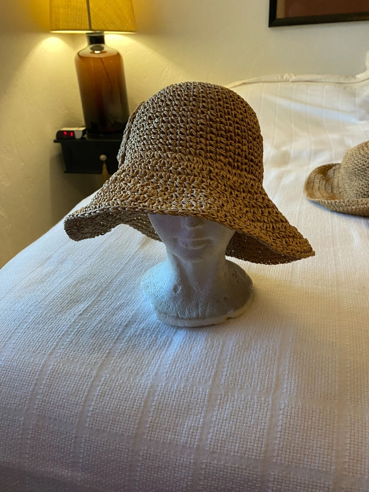 (8) Women's Straw Woven Hat different colors Bowknot Floppy Sun Hat Adjustable