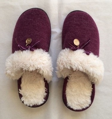 slippers with fur inside