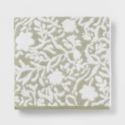 Performance Plus Bath Towel