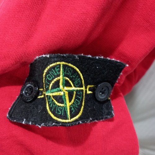 Articolo e6621 felpa Stone Island rossa unisex , in cotone mancano etichette in - Foto 3 di 10