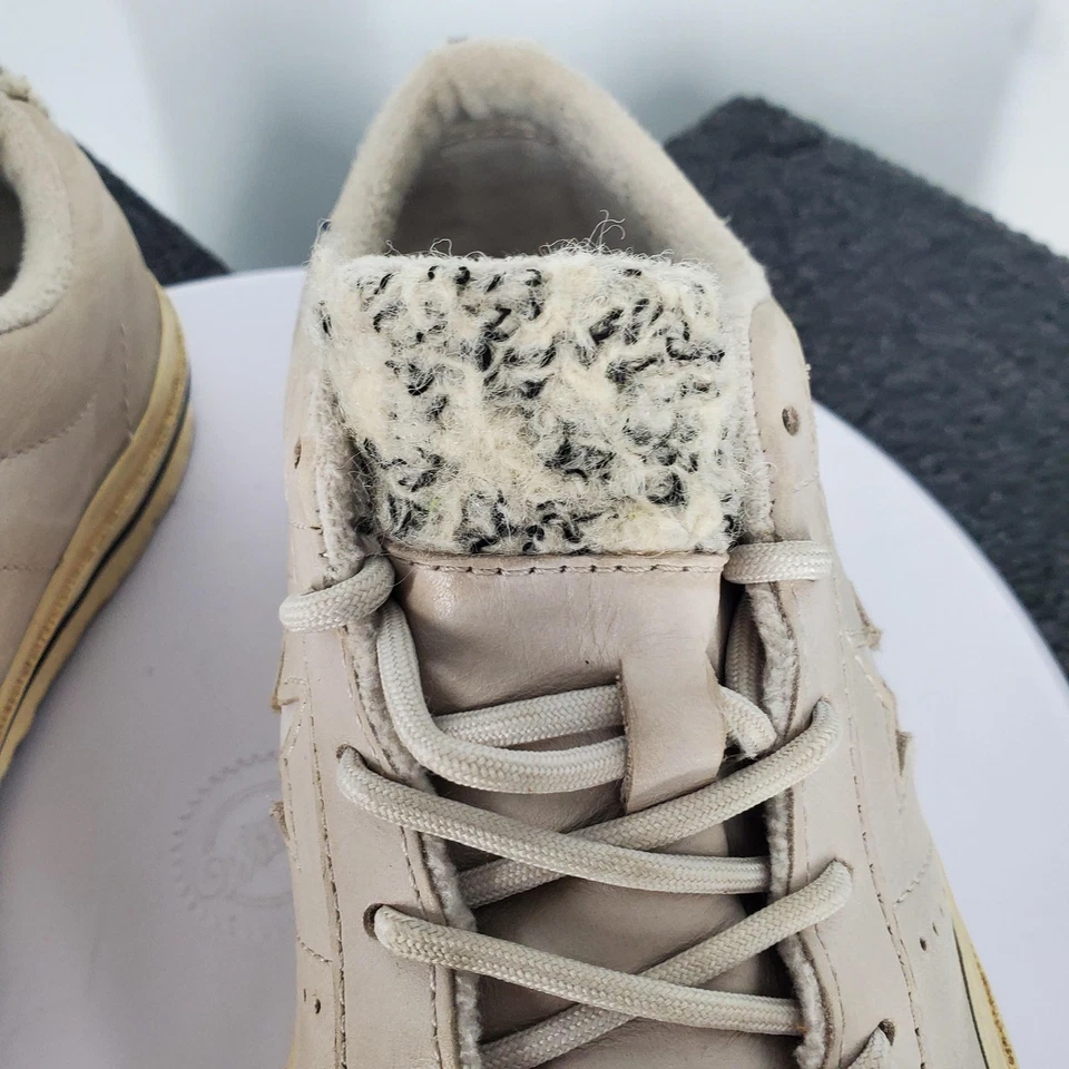 Converse One Star Shoes Womens Size 7 Beige Leather Fleece Lined Low Top - Image 4 of 4