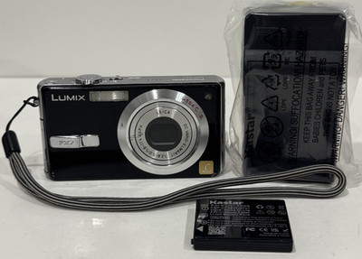 Panasonic Lumix DMC-FX7 5.0MP Digital Camera w/ 3x Optical Zoom - Black