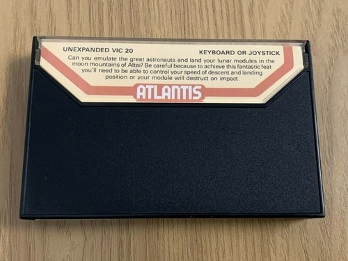 VIC 20 Atlantis Operation Ganymed Cassette - Working -👽👾Retro Gift Idea👾👽 - Photo 8/12