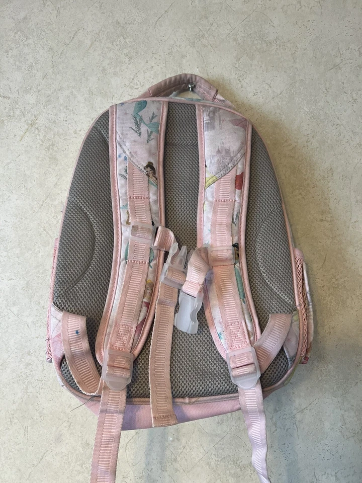 "Mochila Pottery Barn Girls ROSA Brillante Castillo Princesa Disney Mackenzie 15""" Foto 2 de 4