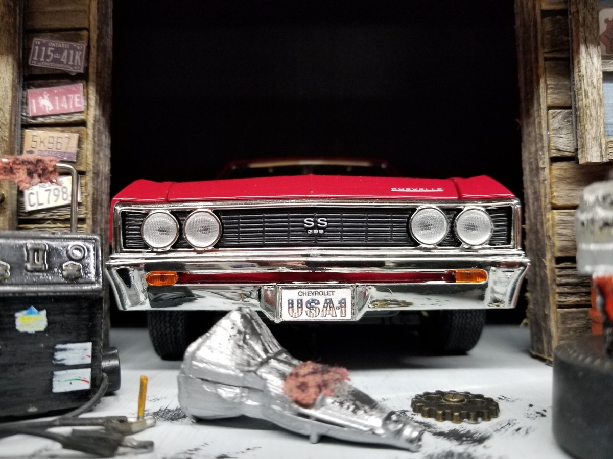 DAD'S GARAGE