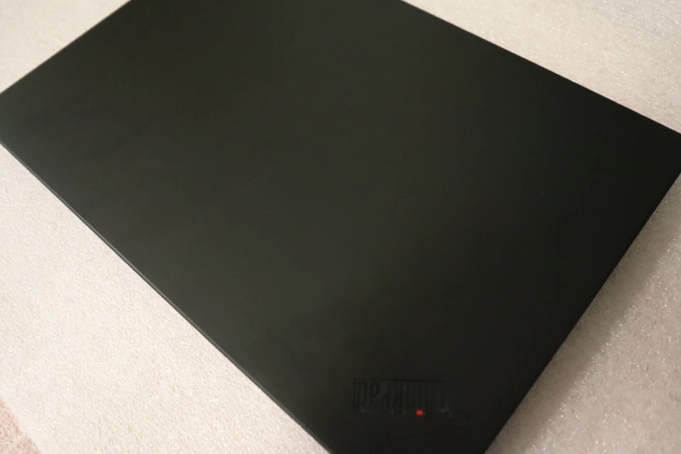 Lenovo ThinkPad X1 Carbon · i5-8350U · 16GB · 512GB, Foto 3 von 5