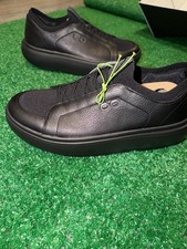 New OOFOS Women's Club Slip-On Leather ShoeTriple Black Color Size 8 Women 140