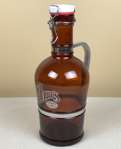 MUSTER GESCHUTZT 2 Liter Amber Glass CALHOUN'S Rest. Handled Beer Growler Bottle