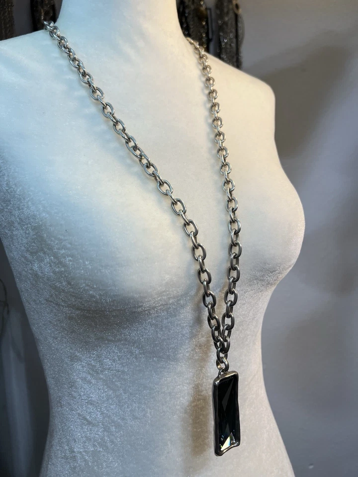 "Collar colgante de cristal gris azul ahumado retirado UNOde50 32""" Foto 4 de 4