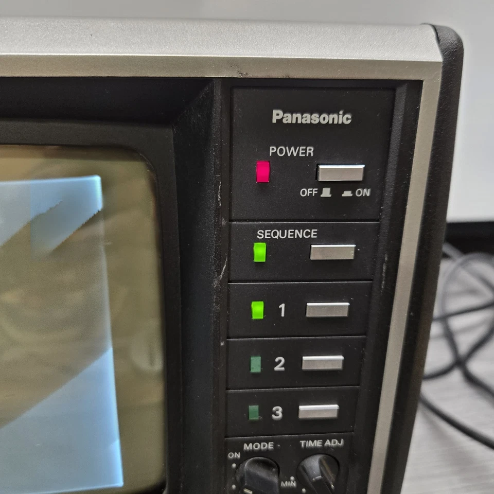 Made In Japan Panasonic Video Monitor WV-72 With WV-83 Camera Extension Unit - Image 3 of 4