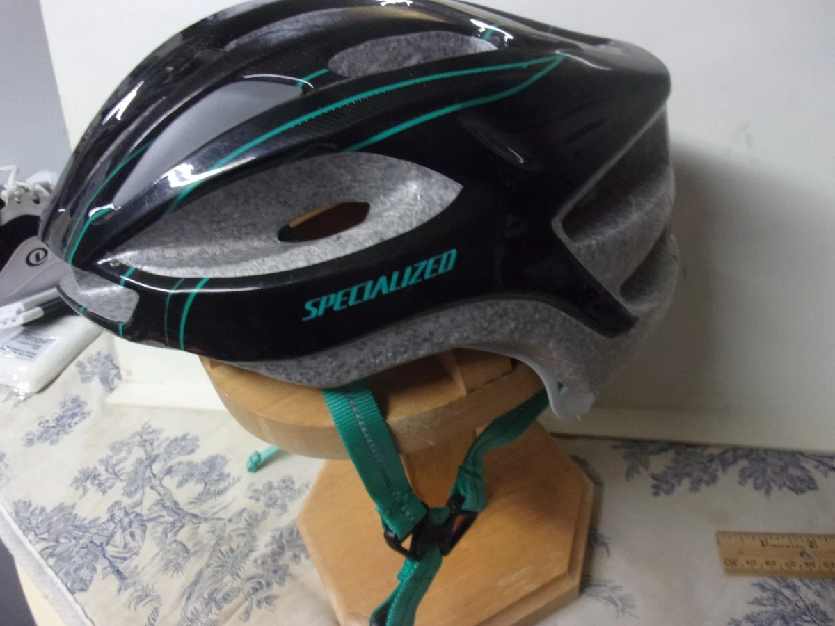 clowns in lions football helmet Battle Sports Clown Cloaked Adult Receiver Gloves Louis Vuitton LV Monogram Color:Aqua Tonic wind on The helmet features a