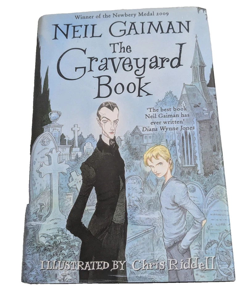 The Graveyard Book by Neil Gaiman 2008 Hardcover Book - image 2 of 4