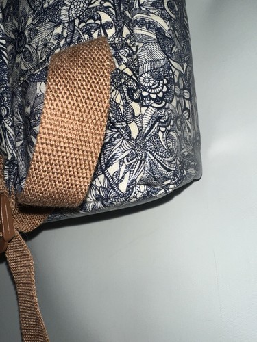 Sakroots Backpack Bag School Travel Laptop Pocket Vinyl Blue Floral - Picture 5 of 14