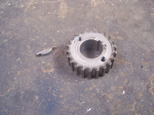 Daihatsu Cuore L201 (90-94) : Kurbelwellen-Zahnriemenrad mit Sperrkeil