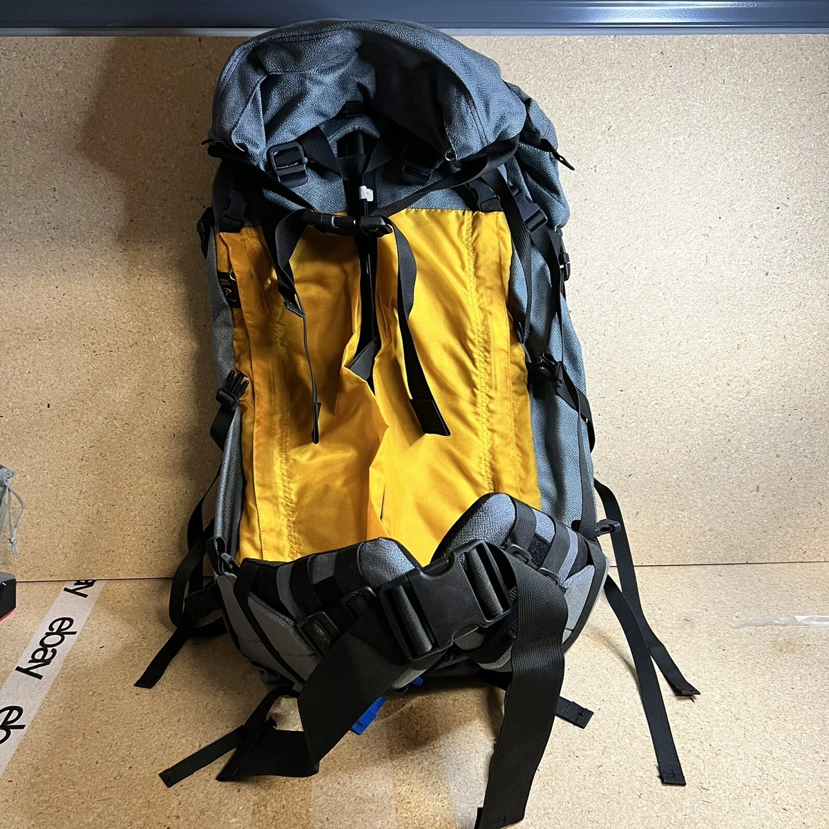 Mystery Ranch The Works Blues Hiking Backpack No Shoulder Straps Outdoor Bag