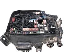 14-15-16-17-18-19  TOYOTA  COROLLA / ENGINE BAY/FUSE/RELAY/BOX