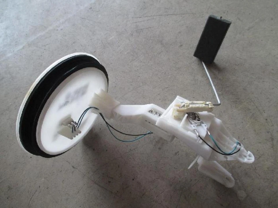 VDO Fuel Sender Fuel Gauge A3 8P 3.2 V6 Quattro Float 1K0919673AC - Image 2 of 2