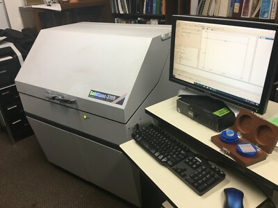 SHIMADZU SolidSpec-3700 UV-VIS-NIR spectrophotometer, Auto Optical Measurement