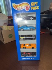 Vintage Hot Wheels 5 Car Gift Pack Chevrolet Diecast w/z28/Stingray BW 57 Chevy