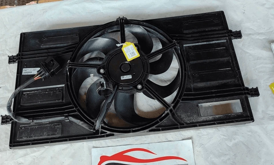 Elettroventola con supporto  VOLKSWAGEN POLO (AW) 1.0 MPI BMT (48Kw) Ber - Immagine 2 di 4